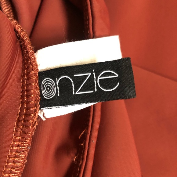 Onzie leggings with mesh inset - Picture 6 of 8